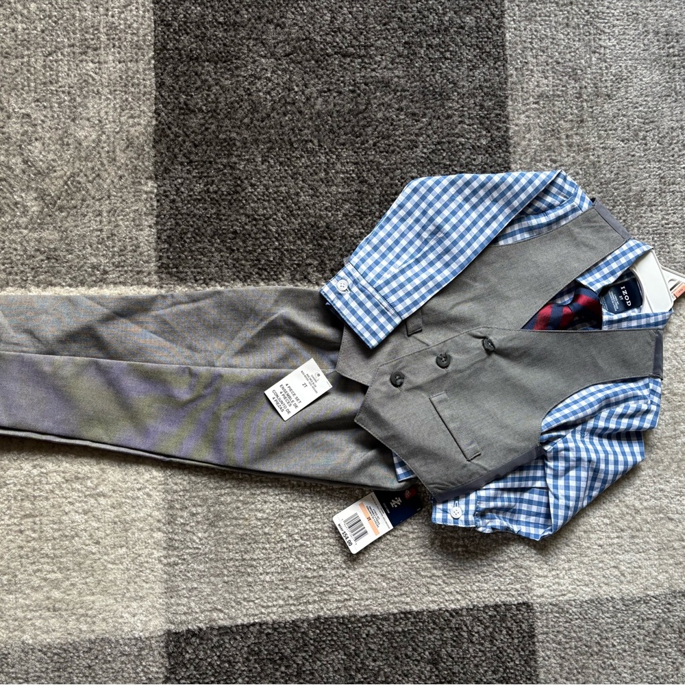 Gray Vest and Blue Checkered Shirt Set